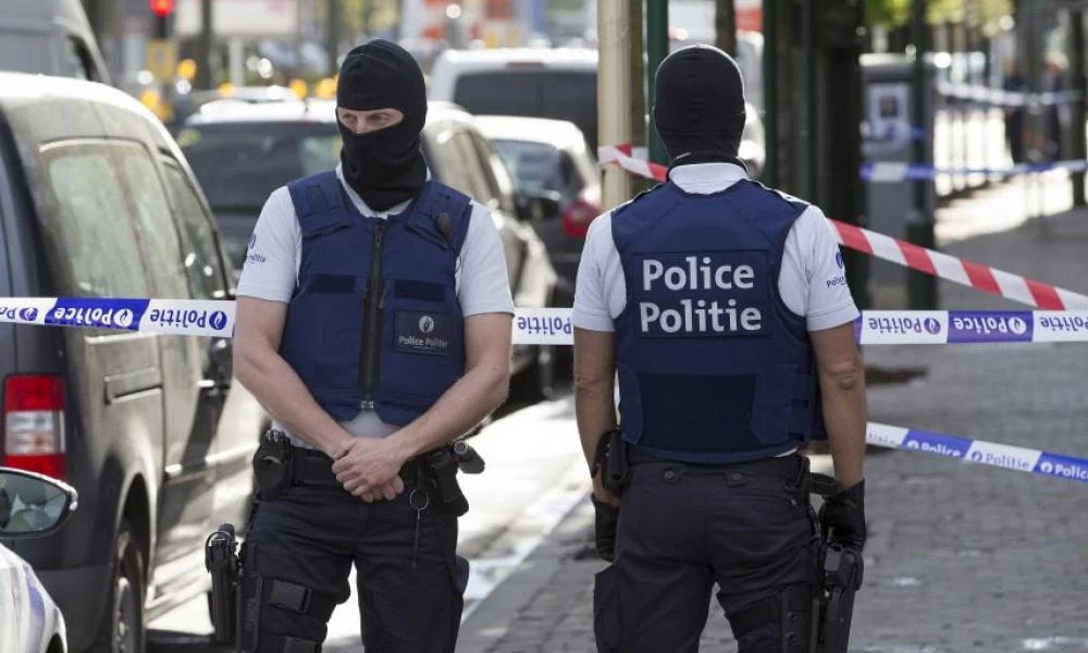 Βρυξέλλες: Επίθεση με μαχαίρι στο Μετρό